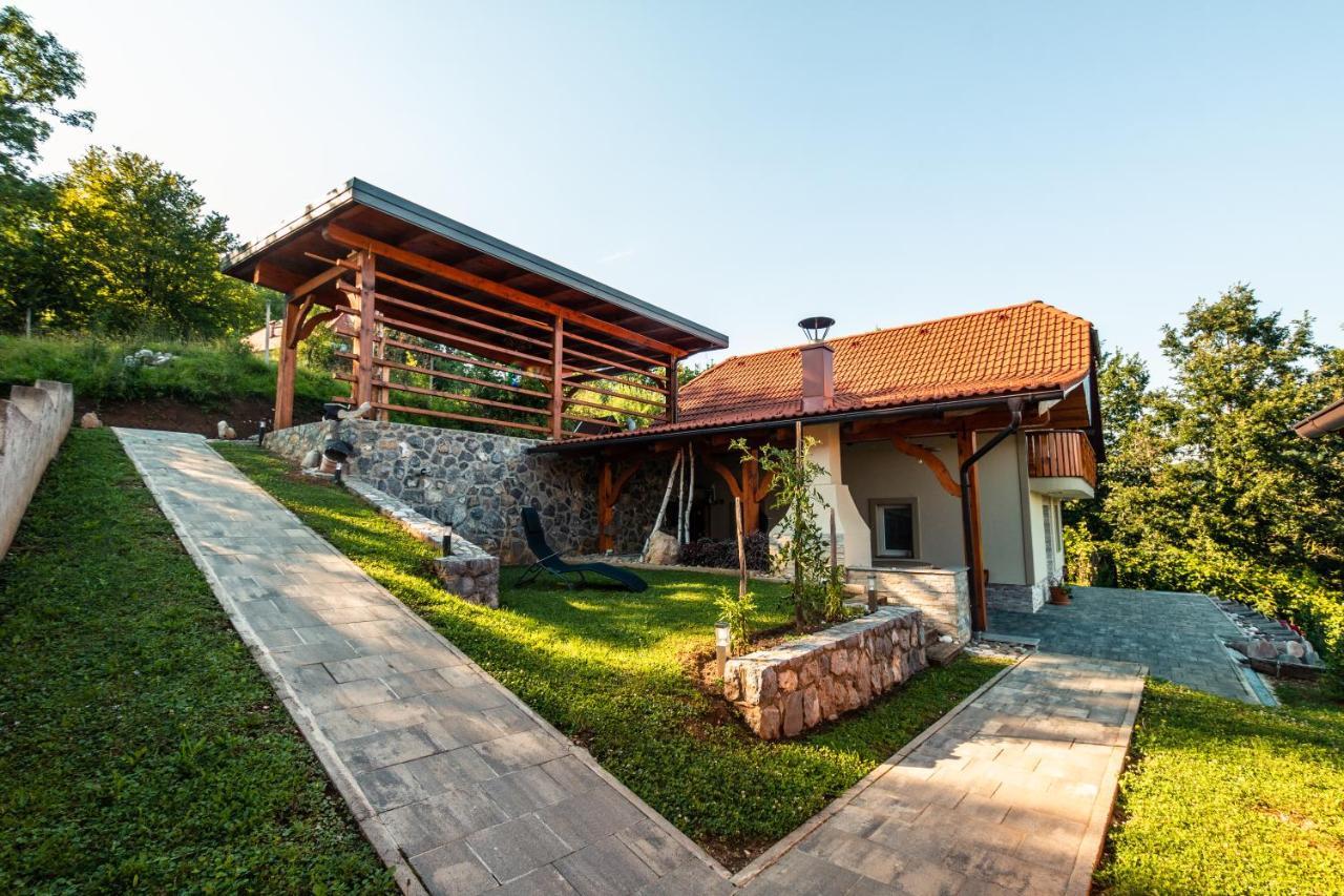 Ferienhaus Vineyard Na Hribu Dvor